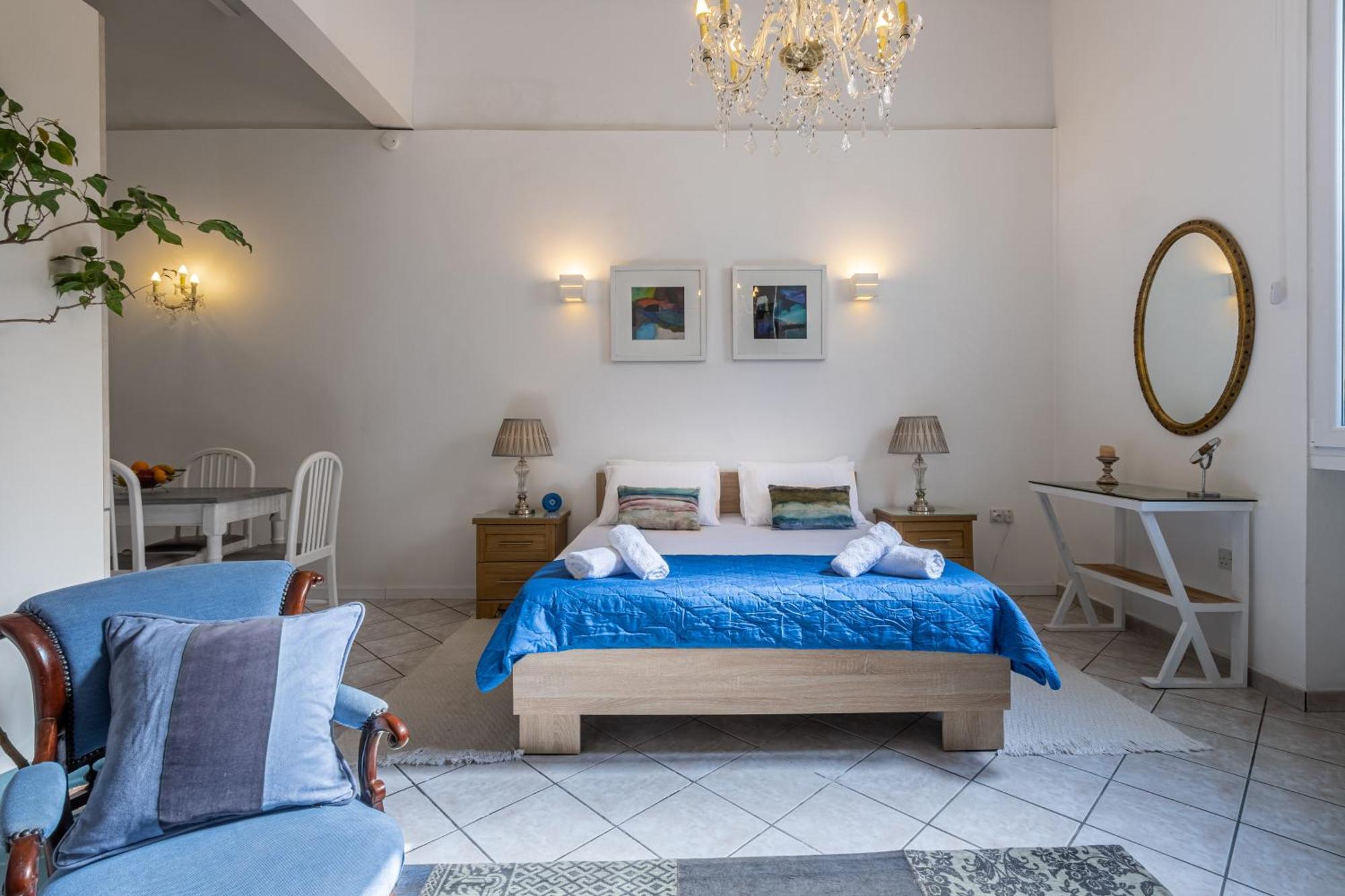 Cozy Carisma Lodging - Central, New And Independent Studio Apartment Sliema Eksteriør billede